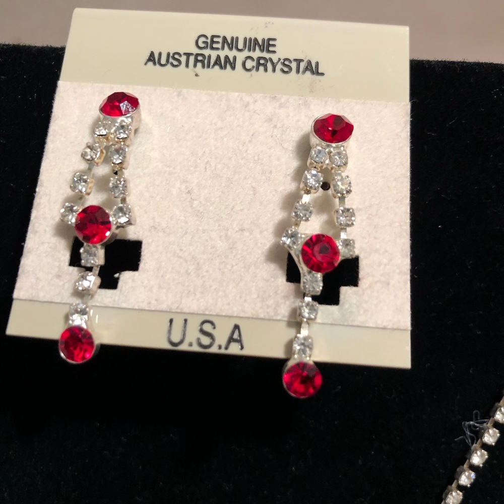 Vintage Y2K Bling Prom Jewelry Set Necklace and Earrings Red Austrian Crystal - Picture 3 of 3